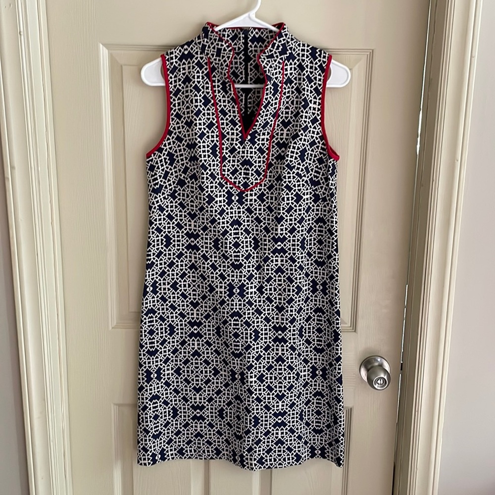 Red, white and blue! One of a kind mandating collar shift dress.